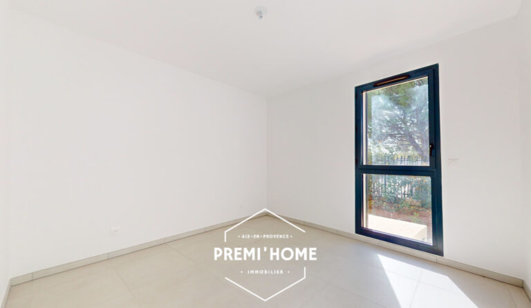 A VENDRE T3 DE 2024 EN RDC QUARTIER FACULTES - Premi'home Agence immobilière Aix En Provence