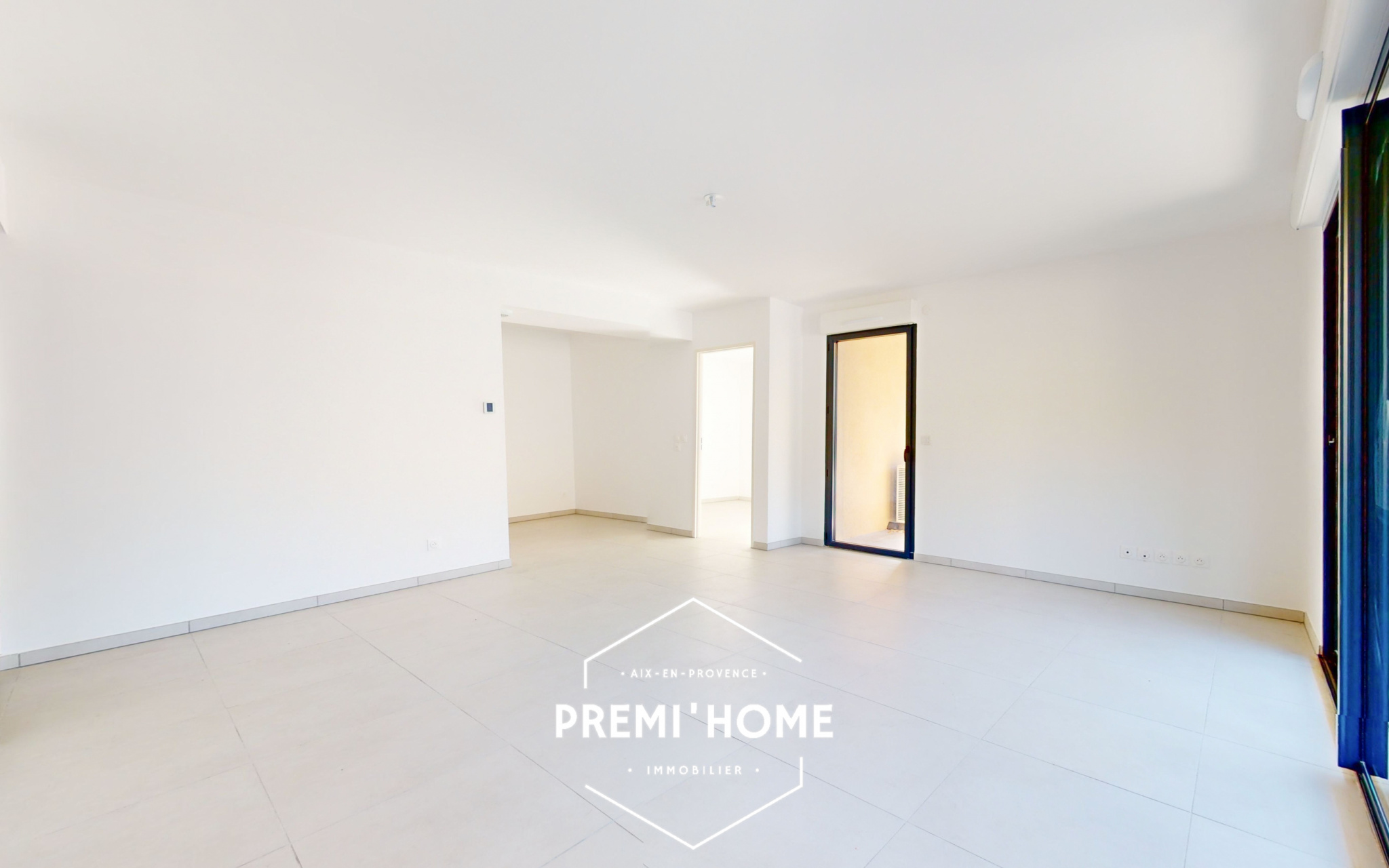 A VENDRE T3 DE 2024 EN RDC QUARTIER FACULTES - Premi'home Agence immobilière Aix En Provence