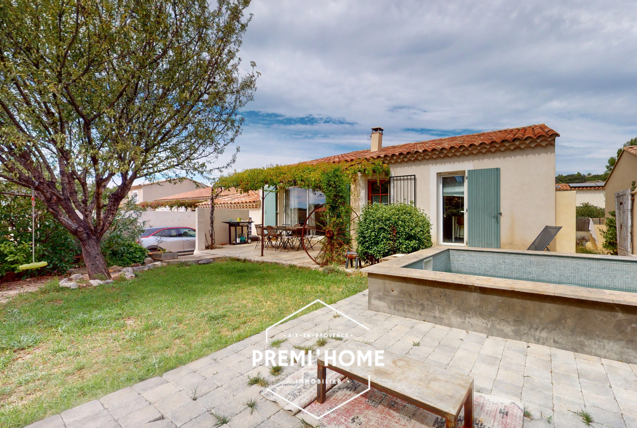 A VENDRE MAISON RÉCENTE 3 CHAMBRES PISCINE AUREILLE - Premi'home Agence immobilière Aix En Provence