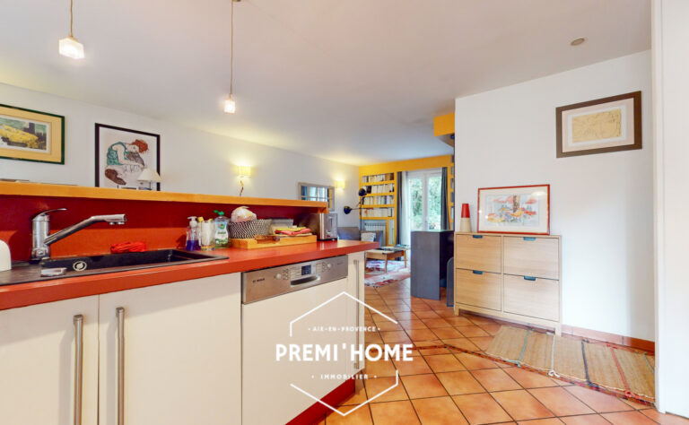 A VENDRE MAISON 3 CHAMBRES AVEC JARDIN A AUBAGNE - Premi'home Agence immobilière Aix En Provence