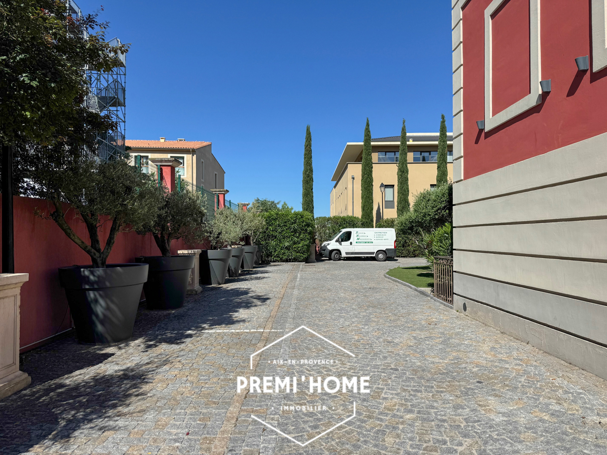 A VENDRE PLACE DE STATIONNEMENT AIX EN PROVENCE SUD PIGONNET - Premi'home Agence immobilière Aix En Provence