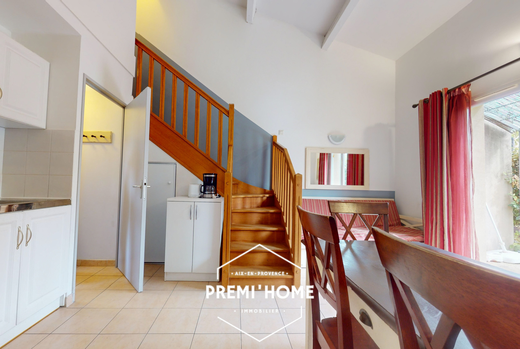 A VENDRE PETITE MAISON 2 CHAMBRES MOURIÈS - Premi'home Agence immobilière Aix En Provence