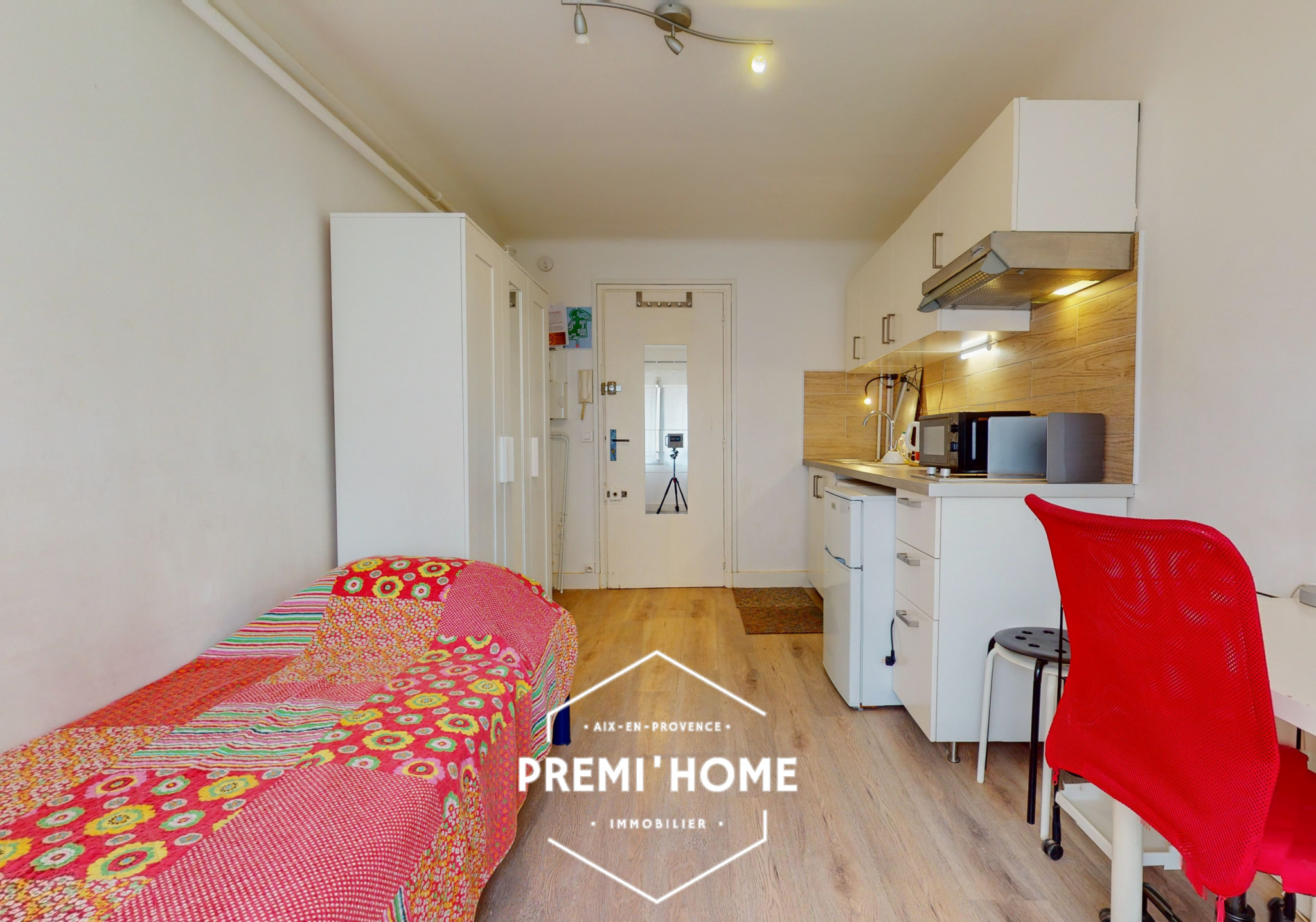 A VENDRE STUDIO RESIDENCE STANDING PARC MOZART AIX EN PROVEN - Premi'home Agence immobilière Aix En Provence