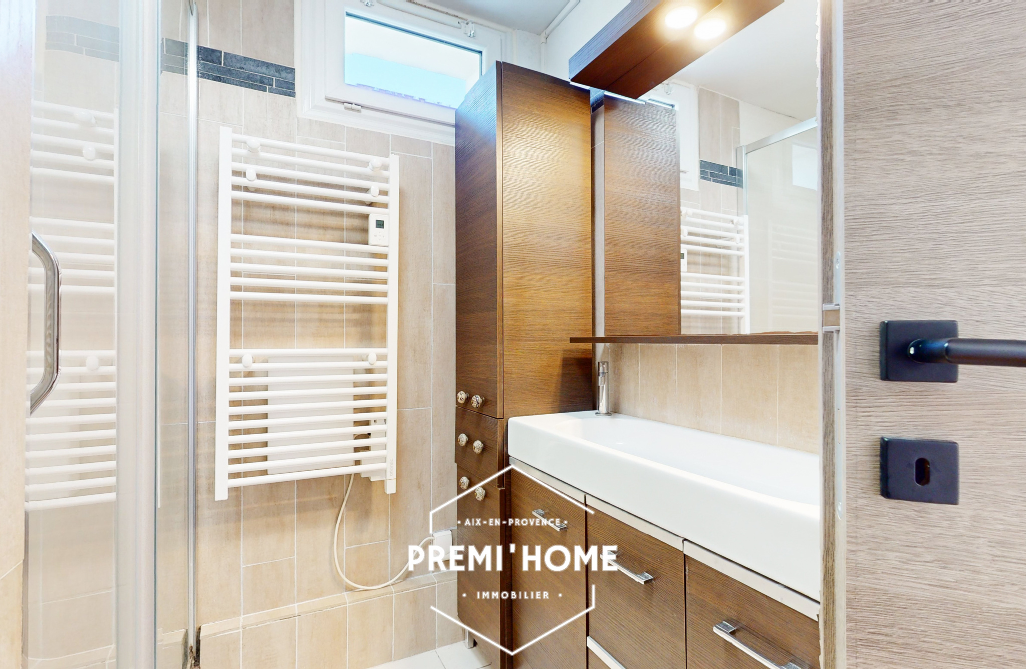 A VENDRE T3 DERNIER ETAGE AIX SUD FACULTES - Premi'home Agence immobilière Aix En Provence