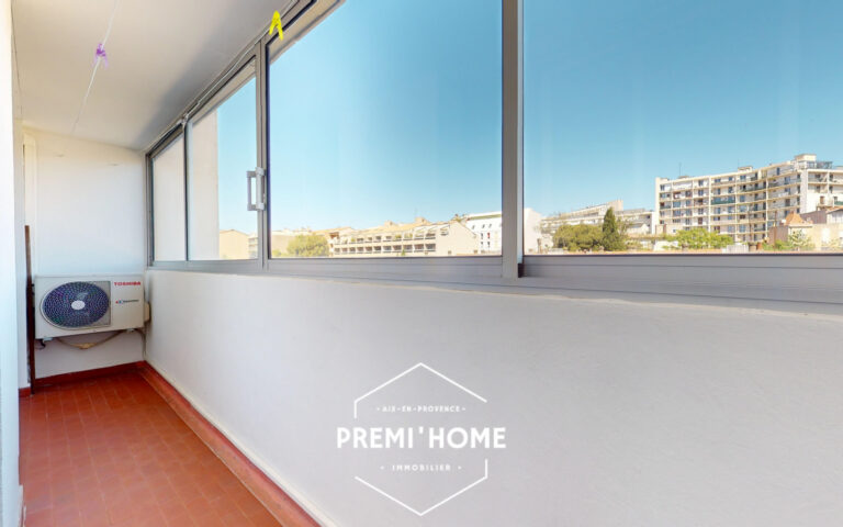 A VENDRE T4 RENOVE A MARSEILLE LA TIMONE 13010 - Premi'home Agence immobilière Aix En Provence