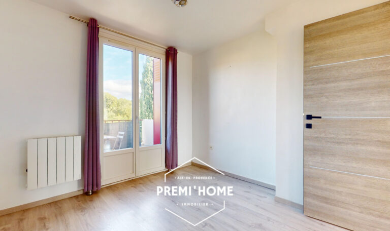 A VENDRE T3 DERNIER ETAGE AIX SUD FACULTES - Premi'home Agence immobilière Aix En Provence