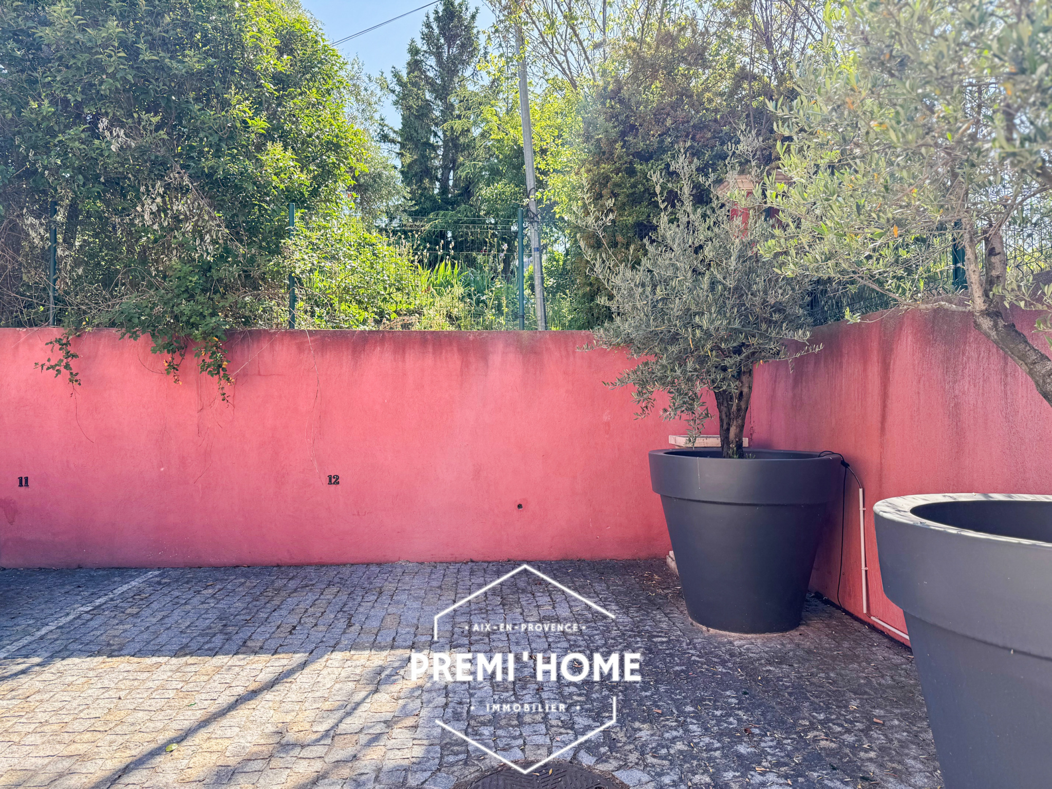A VENDRE PLACE DE STATIONNEMENT AIX EN PROVENCE SUD PIGONNET - Premi'home Agence immobilière Aix En Provence