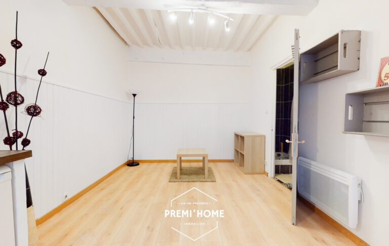 * STUIDO 16,62m2 + CAVE * CARNOT * - Premi'home Agence immobilière Aix En Provence