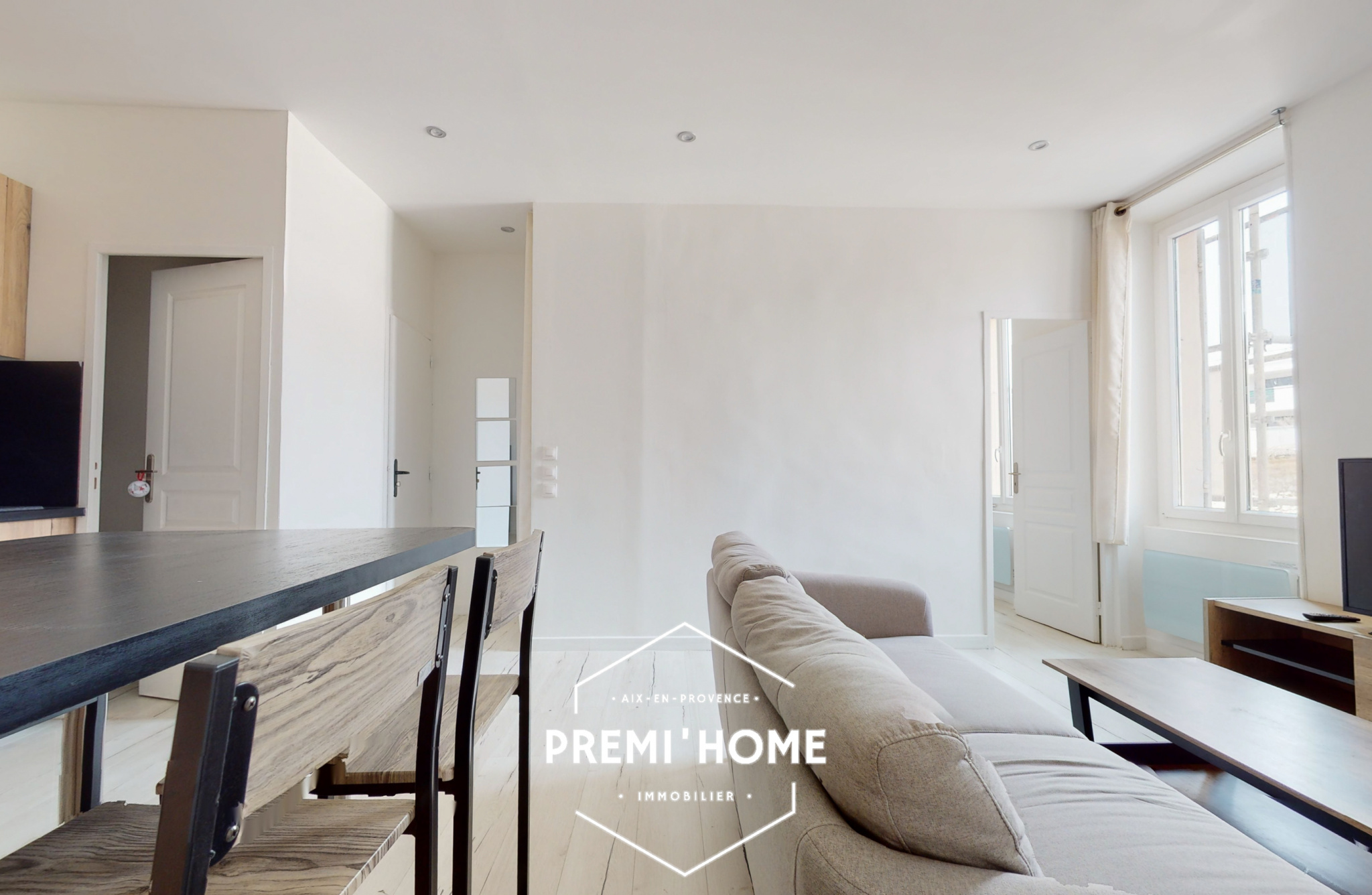 * T2 RENOVE MARSEILLE 13007 * - Premi'home Agence immobilière Aix En Provence