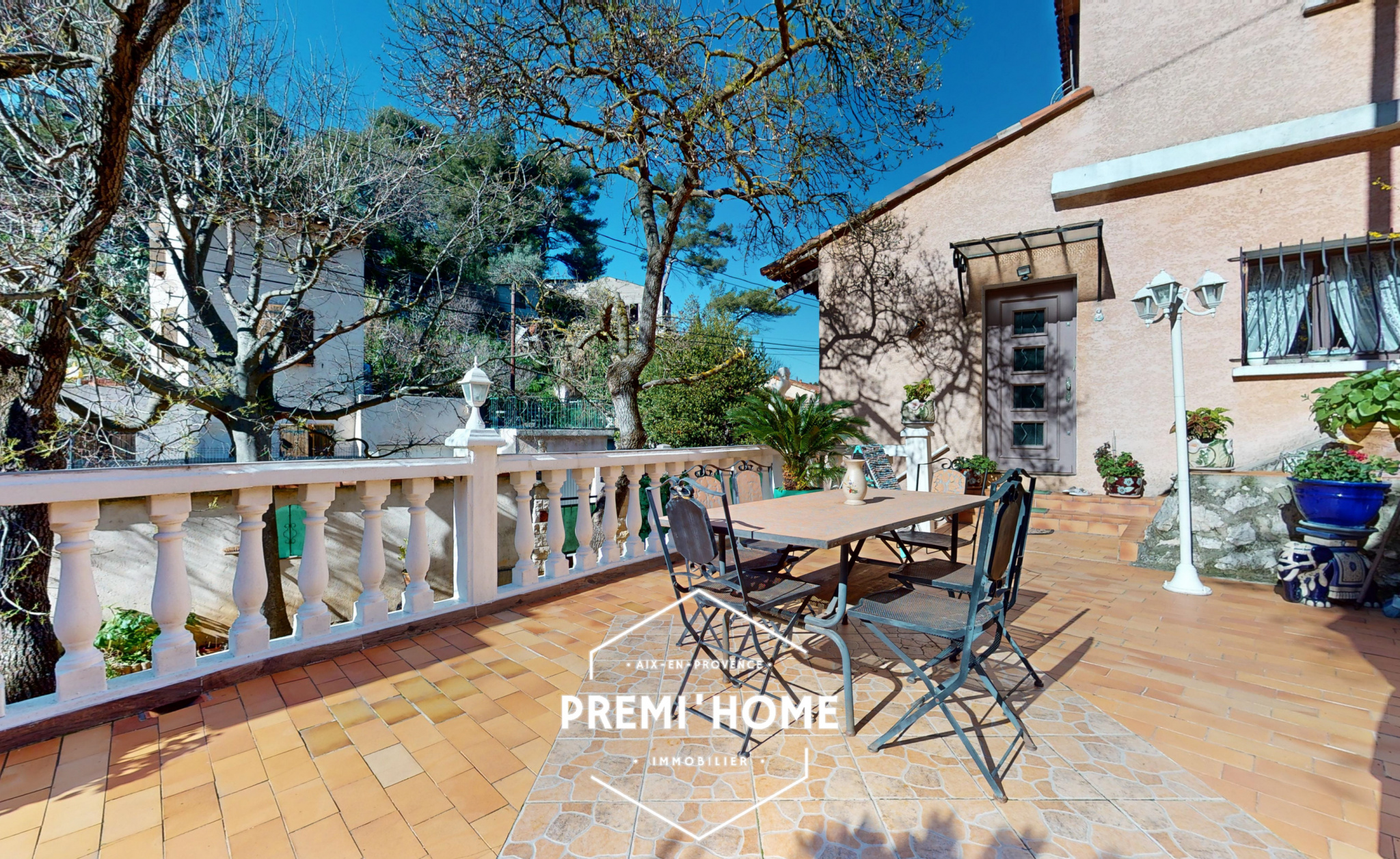A VENDRE MAISON T4 de 135m2 sur 1500m2 DE TERRAIN au calme a - Premi'home Agence immobilière Aix En Provence