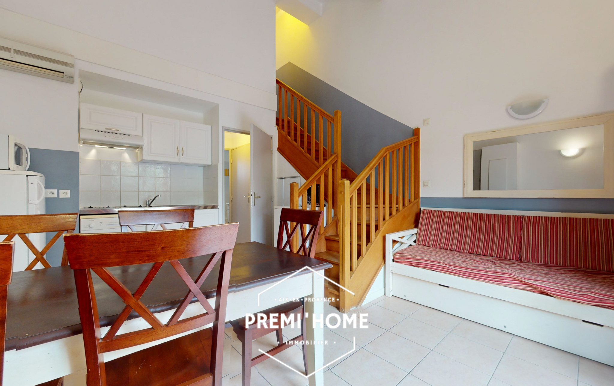 A VENDRE PETITE MAISON 2 CHAMBRES MOURIÈS - Premi'home Agence immobilière Aix En Provence