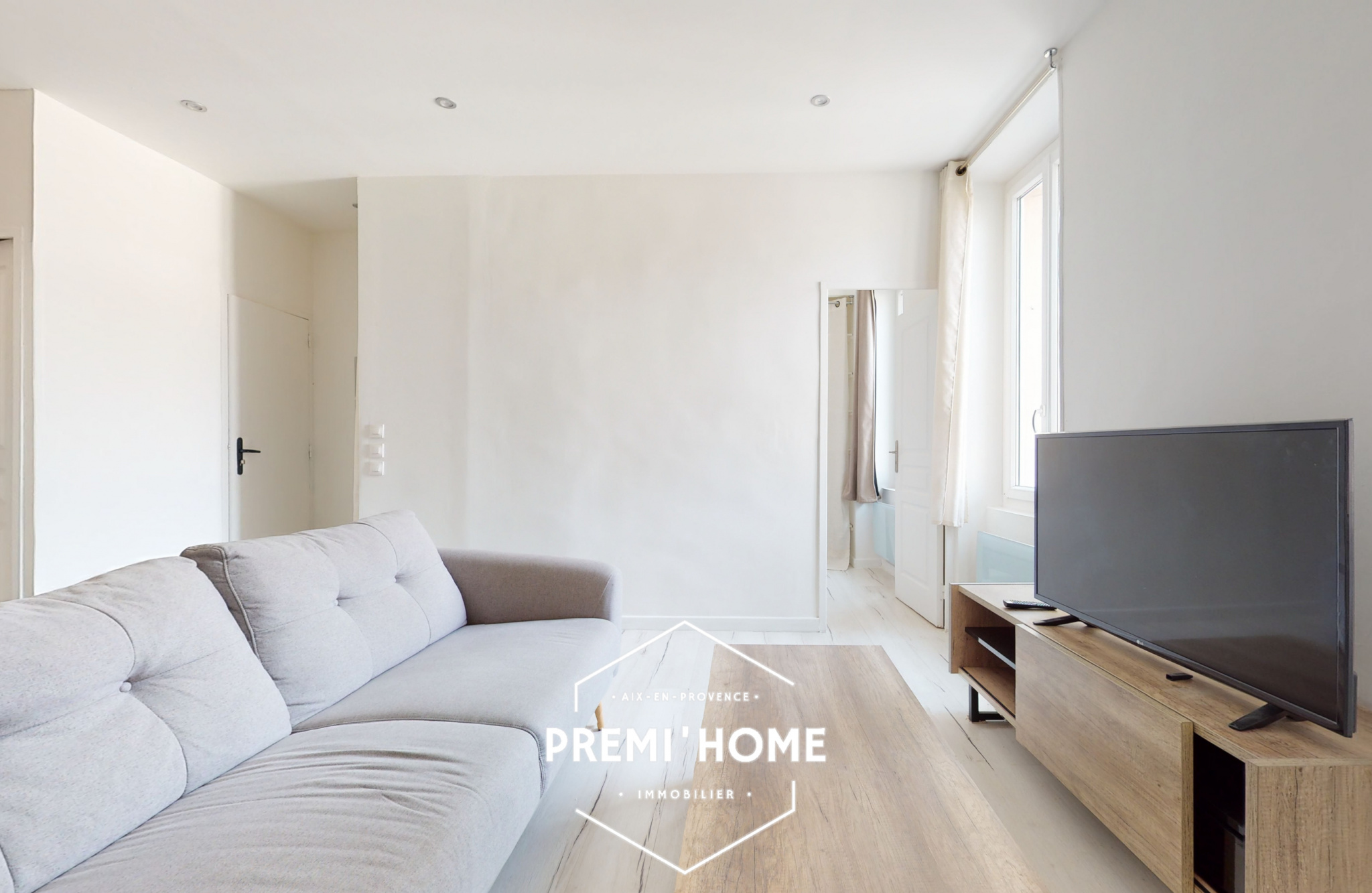 * T2 RENOVE MARSEILLE 13007 * - Premi'home Agence immobilière Aix En Provence
