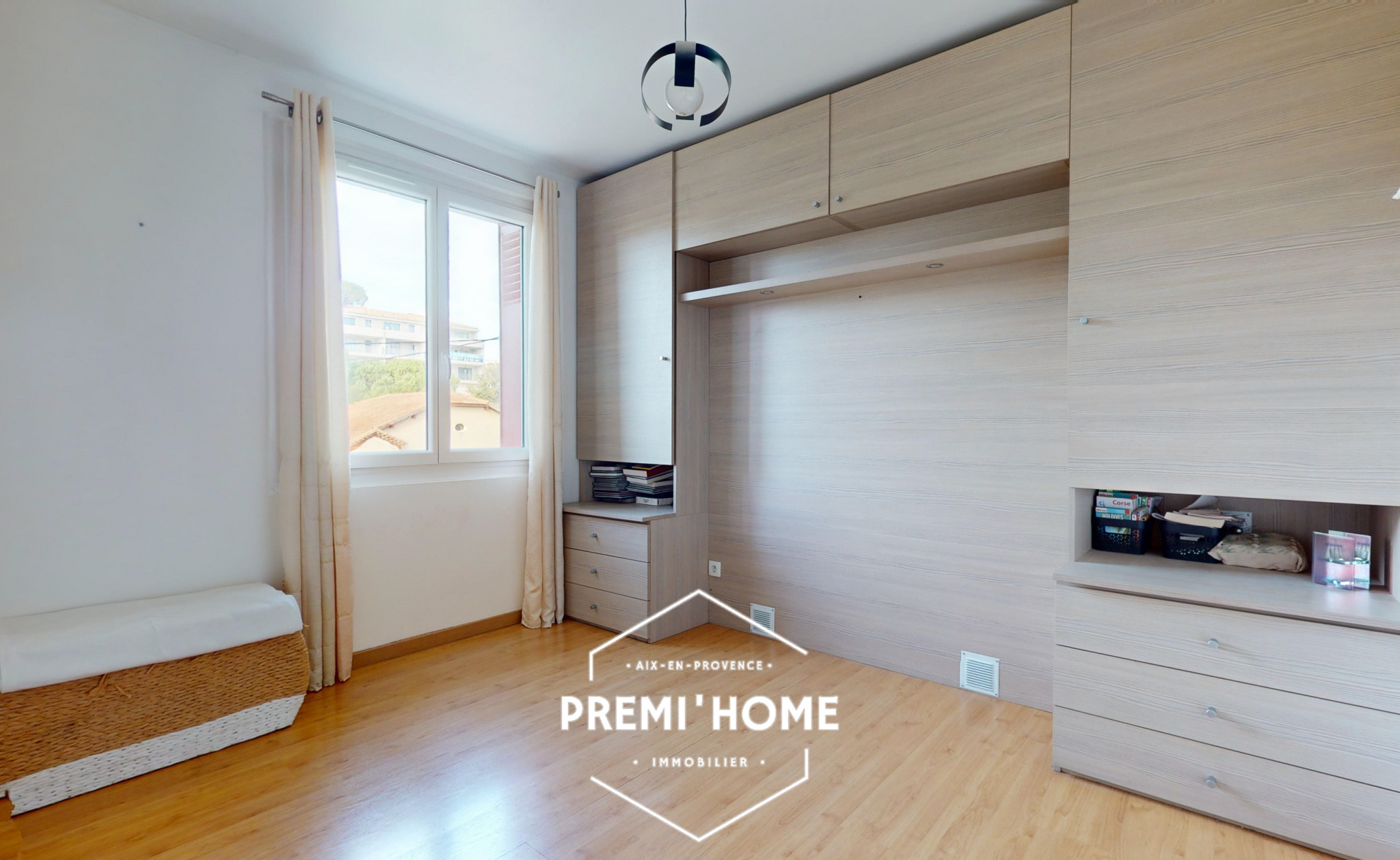 A VENDRE T3 DERNIER ETAGE AIX SUD FACULTES - Premi'home Agence immobilière Aix En Provence