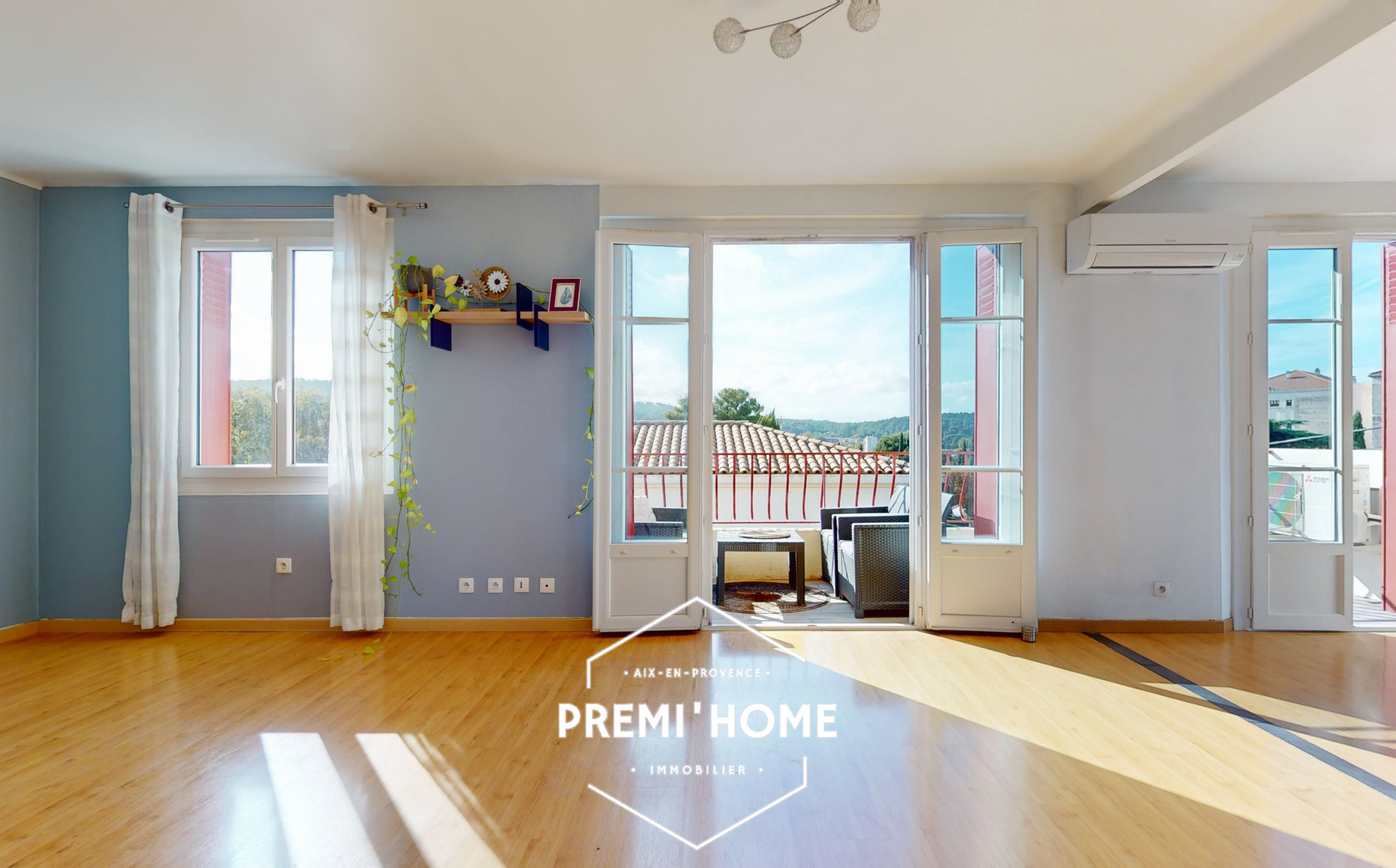A VENDRE T3 DERNIER ETAGE AIX SUD FACULTES - Premi'home Agence immobilière Aix En Provence