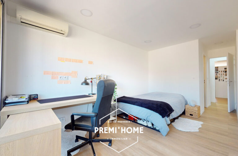 A VENDRE T4 RENOVE A MARSEILLE LA TIMONE 13010 - Premi'home Agence immobilière Aix En Provence