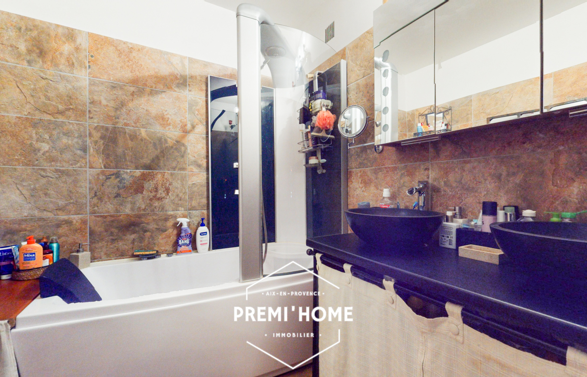 A VENDRE T4 LES MILLES AVEC GRANDE TERRASSE - Premi'home Agence immobilière Aix En Provence