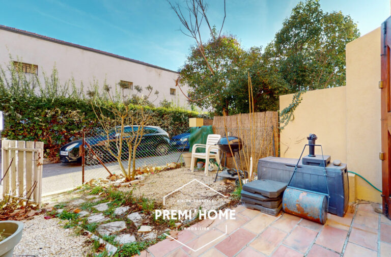 * A VENDRE T2 MEZZANINE PROCHE ROTONDE AIX EN PROVENCE *  - Premi'home Agence immobilière Aix En Provence