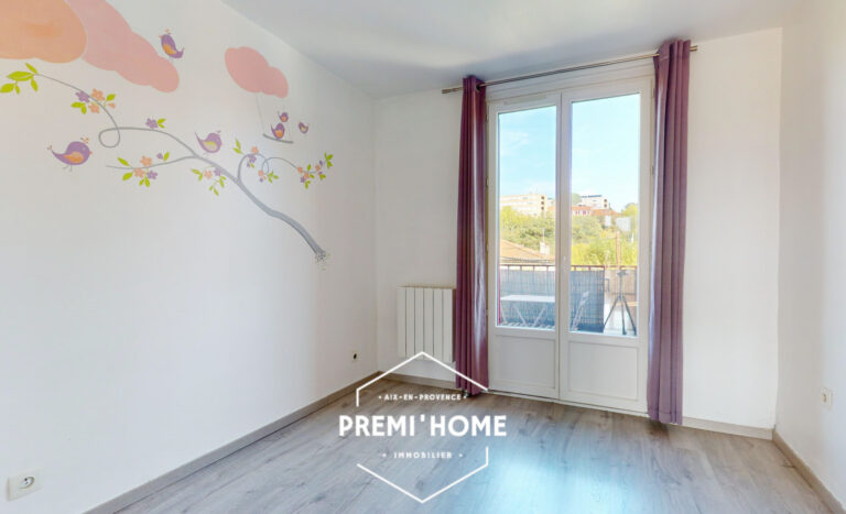 A VENDRE T3 DERNIER ETAGE AIX SUD FACULTES - Premi'home Agence immobilière Aix En Provence
