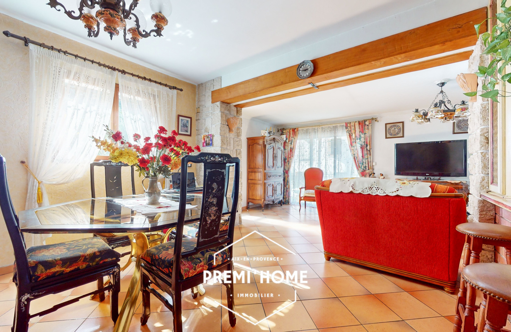 A VENDRE MAISON T4 de 135m2 sur 1500m2 DE TERRAIN au calme a - Premi'home Agence immobilière Aix En Provence