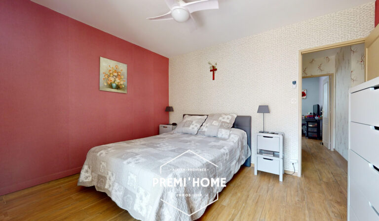 A VENDRE T3 DERNIER ETAGE ASCENSEUR 13011 MARSEILLE - Premi'home Agence immobilière Aix En Provence