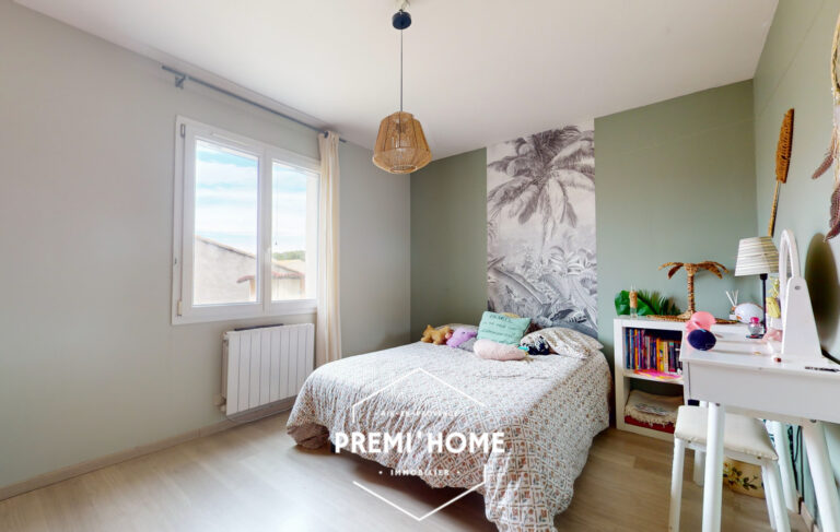 A VENDRE MAISON RÉCENTE 3 CHAMBRES PISCINE AUREILLE - Premi'home Agence immobilière Aix En Provence