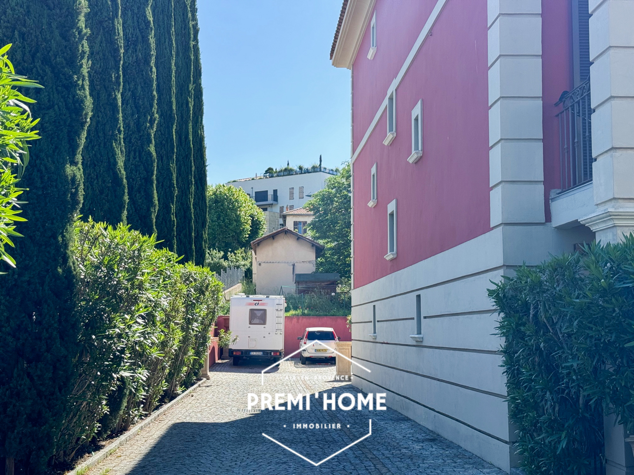 A VENDRE PLACE DE STATIONNEMENT AIX EN PROVENCE SUD PIGONNET - Premi'home Agence immobilière Aix En Provence