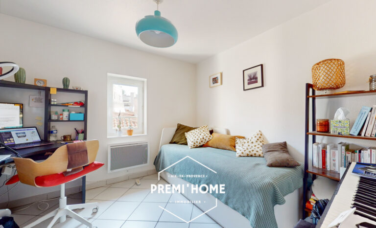 * A VEDRE T3 EN DUPLEX VELAUX * - Premi'home Agence immobilière Aix En Provence