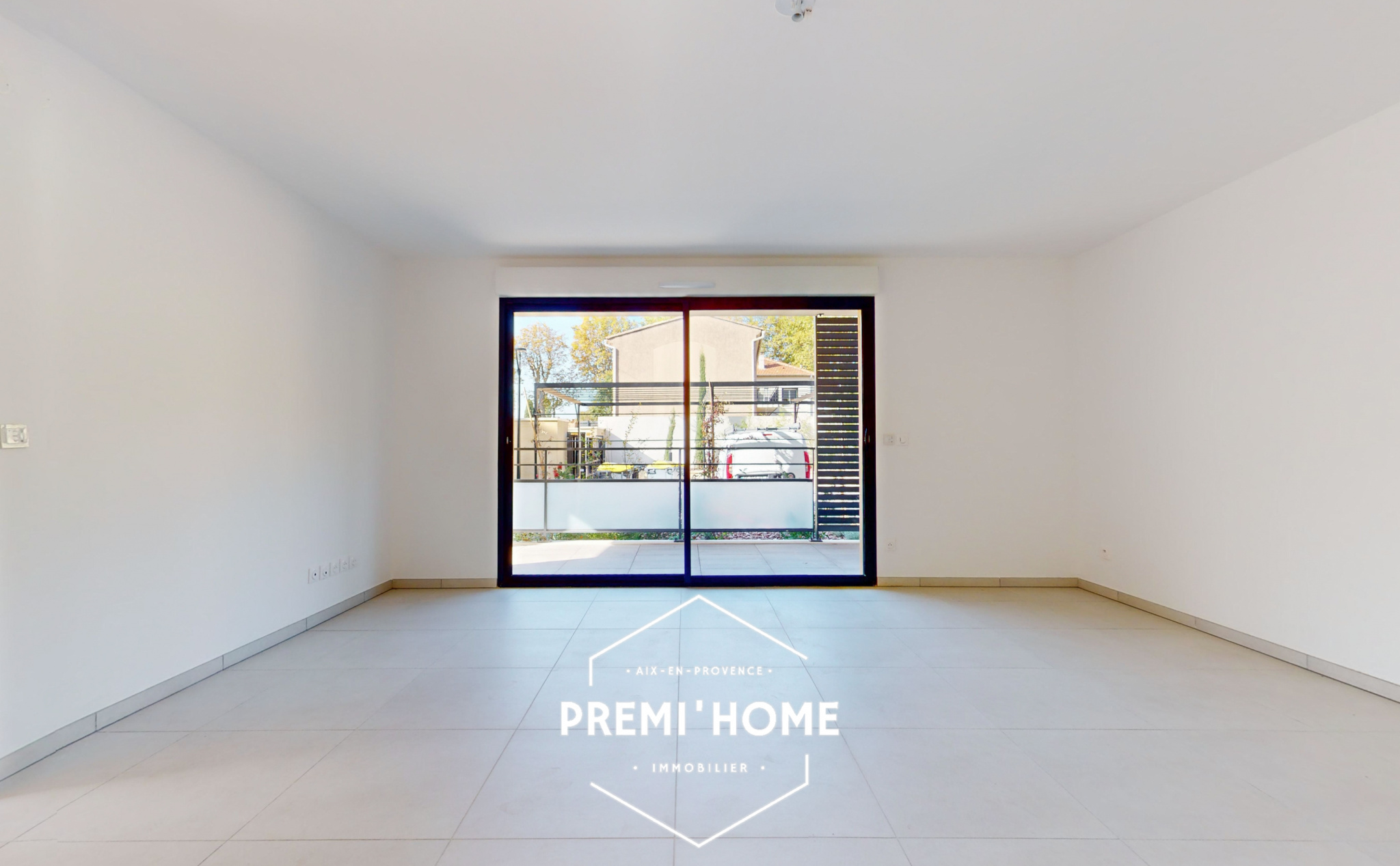 A VENDRE T3 DE 2024 EN RDC QUARTIER FACULTES - Premi'home Agence immobilière Aix En Provence