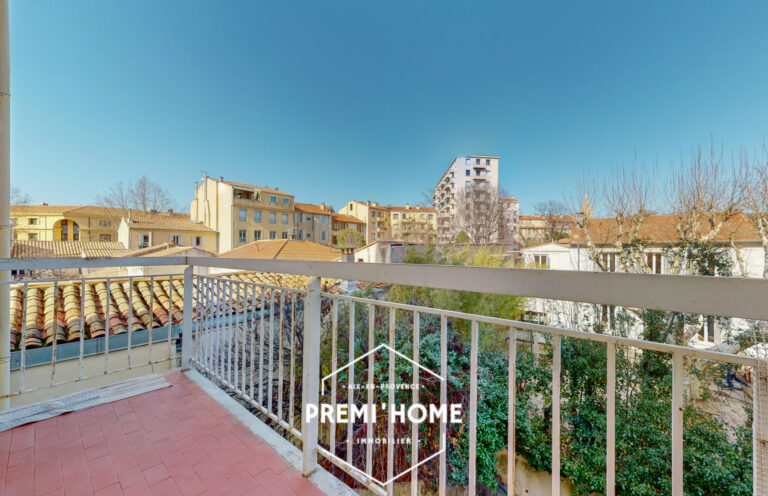 * A VENDRE T2 SAINT JEROME LOUE * - Premi'home Agence immobilière Aix En Provence