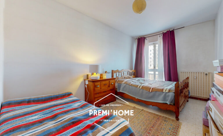 * A VENDRE T2 SAINT JEROME LOUE * - Premi'home Agence immobilière Aix En Provence
