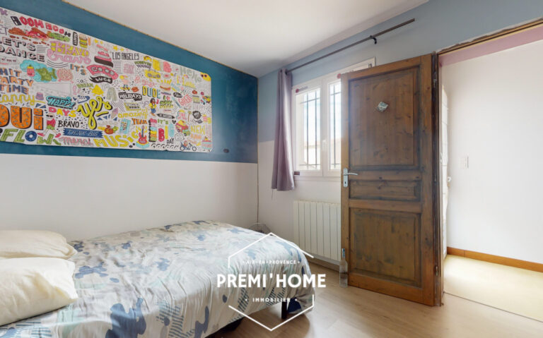 A VENDRE MAISON RÉCENTE 3 CHAMBRES PISCINE AUREILLE - Premi'home Agence immobilière Aix En Provence