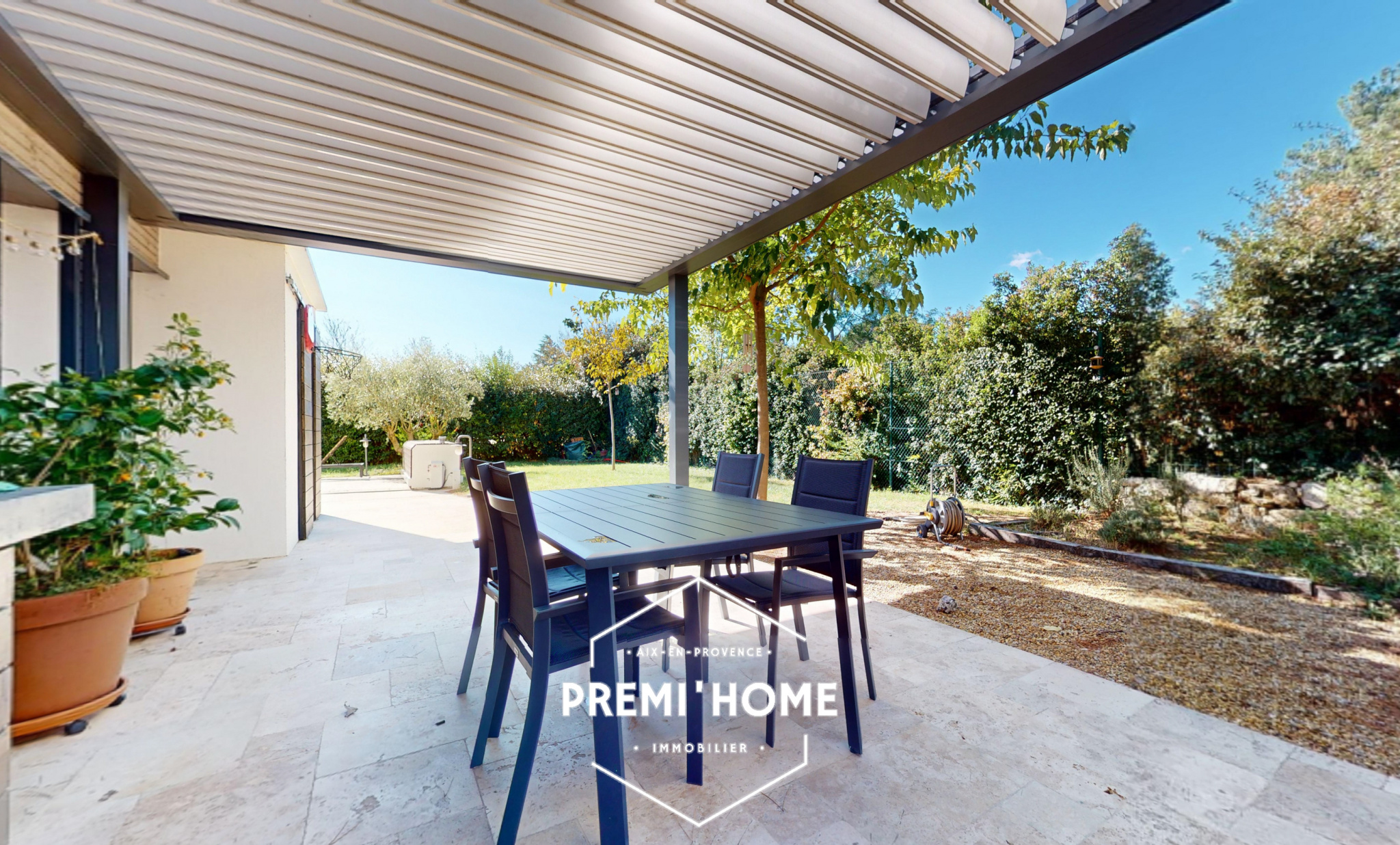 A VENDRE MAISON RECENTE PISCINE EGUILLES - Premi'home Agence immobilière Aix En Provence