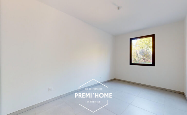 A VENDRE T3 DE 2024 EN RDC QUARTIER FACULTES - Premi'home Agence immobilière Aix En Provence