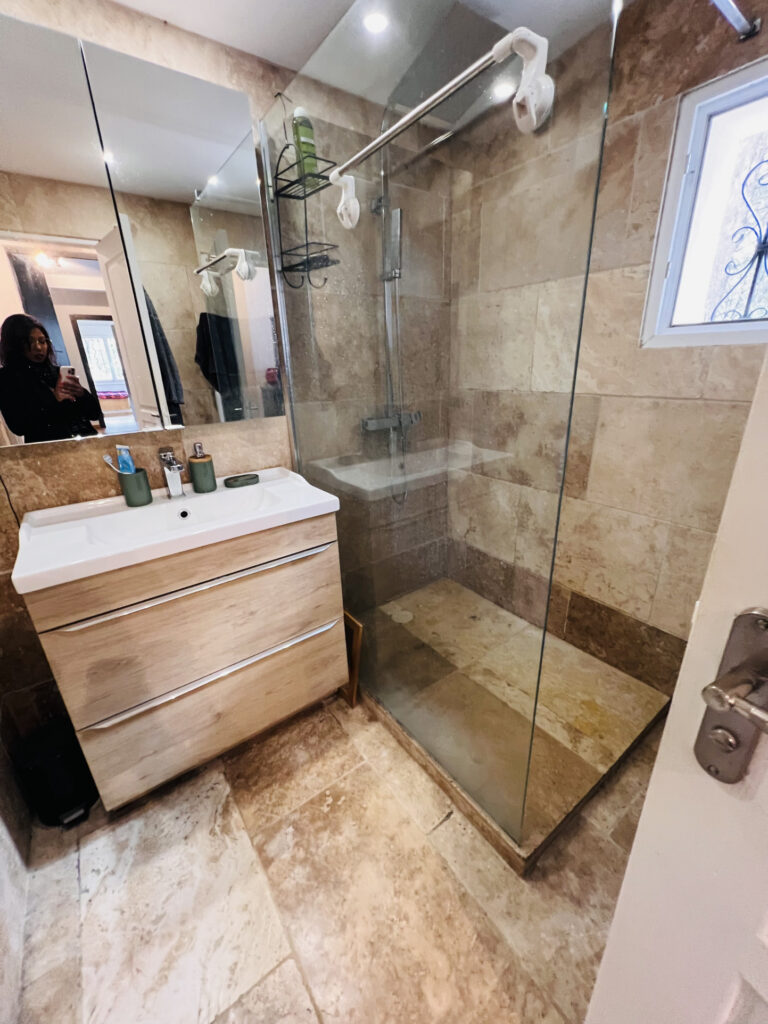 A VENDRE BELLE MAISON A ROGNES - Premi'home Agence immobilière Aix En Provence