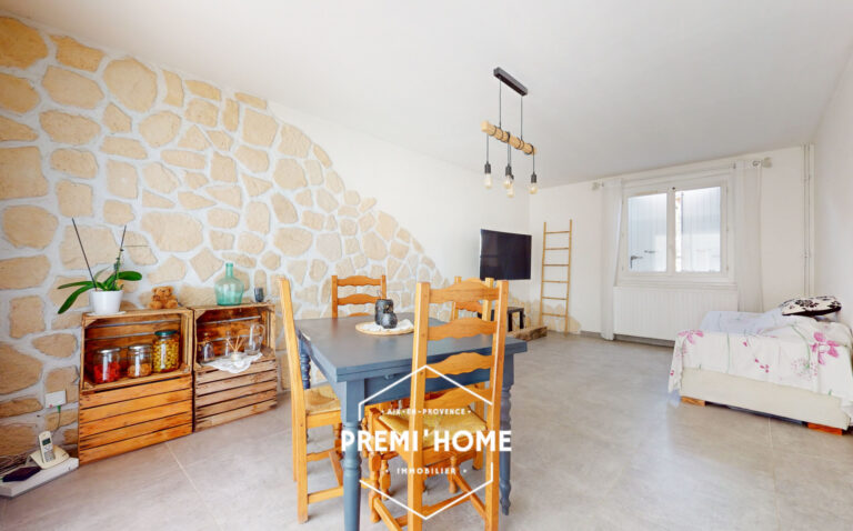 A VENDRE MAISON 3 CHAMBRES JARDIN SEPTEMES LES VALLONS - Premi'home Agence immobilière Aix En Provence