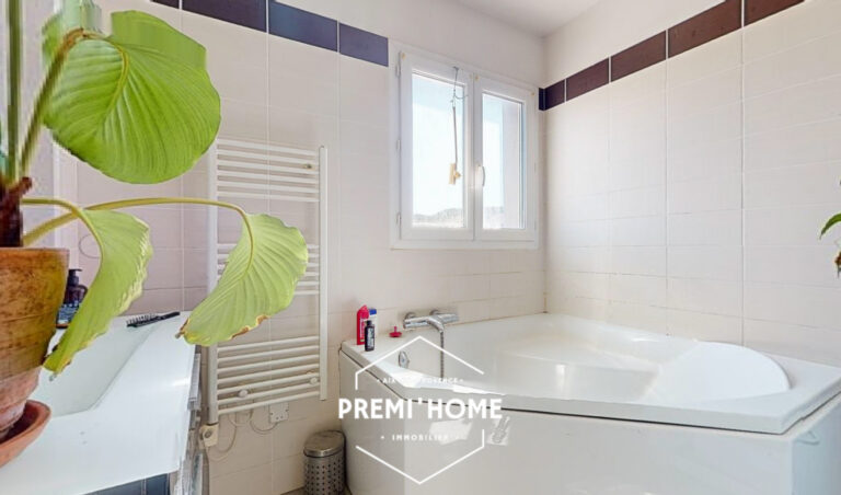 A VENDRE T3 CHATEAUNEUF LES MARTIGUES - Premi'home Agence immobilière Aix En Provence