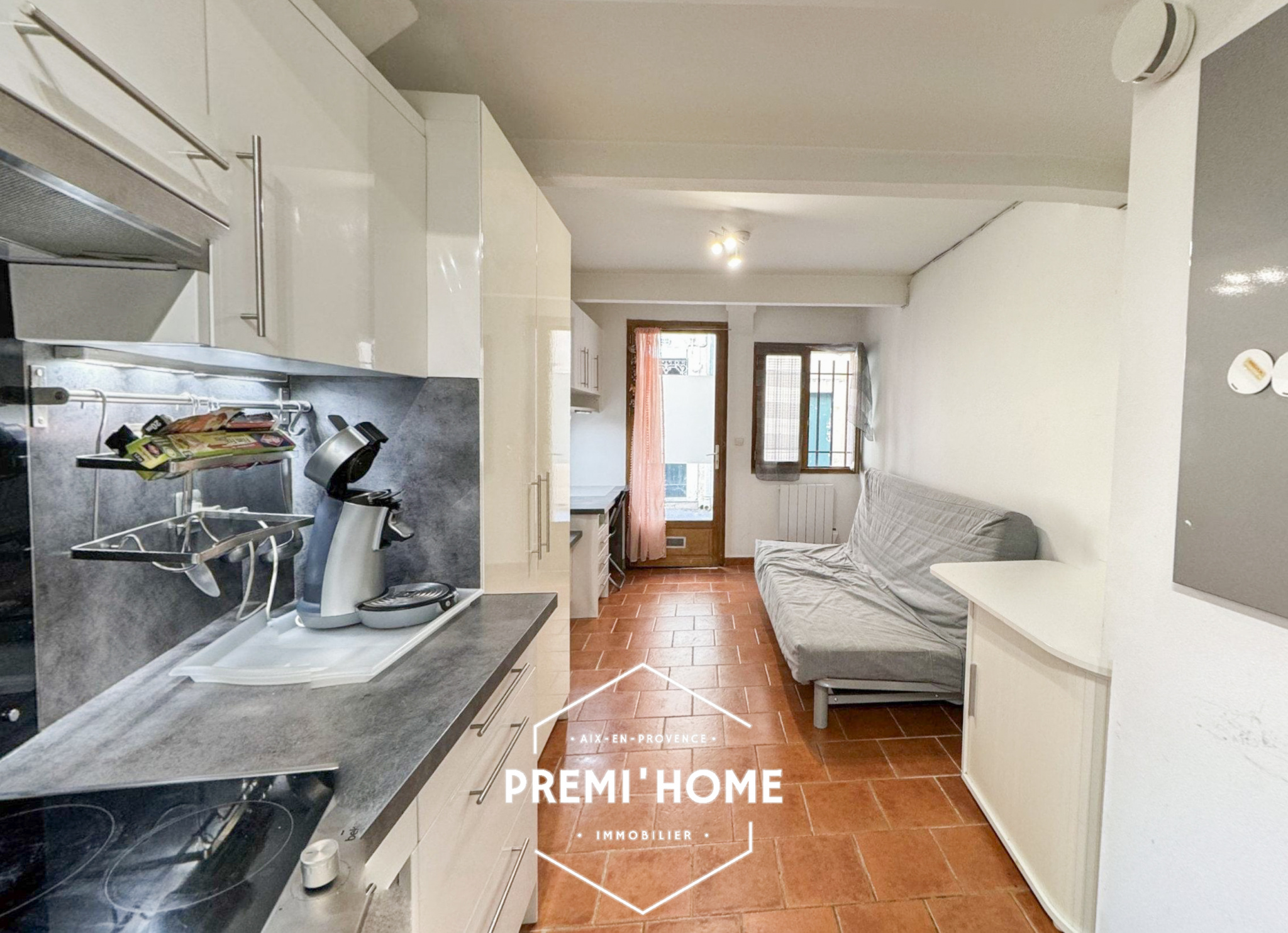 A VENDRE T2 RDC CENTRE VILLE AIX EN PROVENCE - Premi'home Agence immobilière Aix En Provence